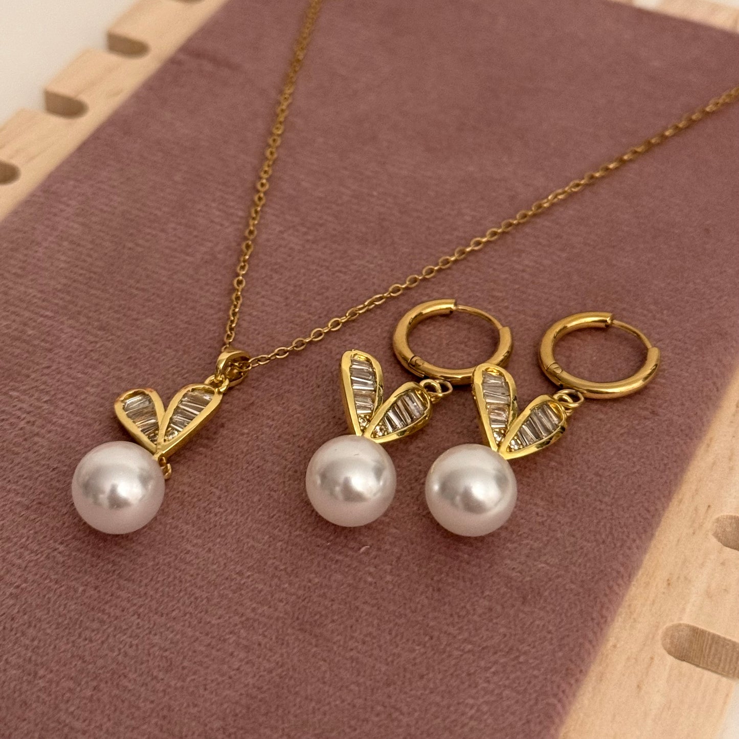 Heart Pearl Set